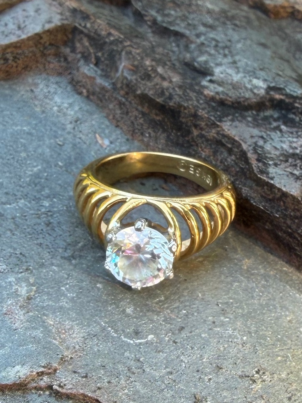 Vintage 18 Karat GE Gold Ring Clear Round Solitaire Modernist 6